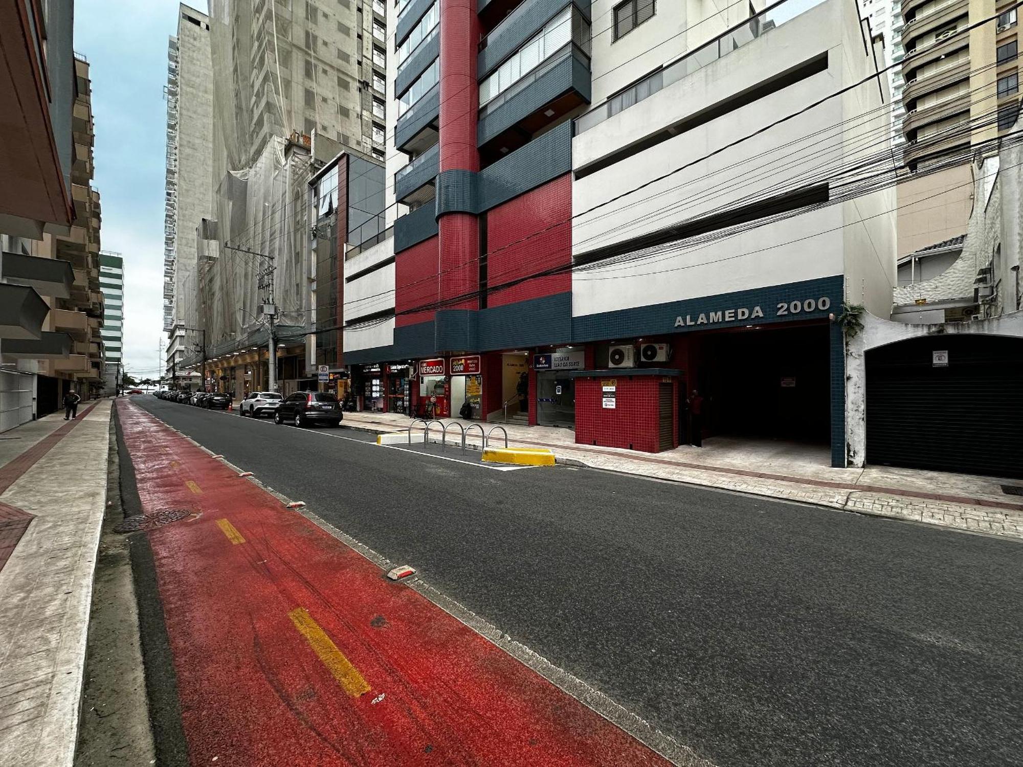 Apartamento Aa01- Quadra Mar| 3 Quartos| 3 Banheiros| Churrasq *