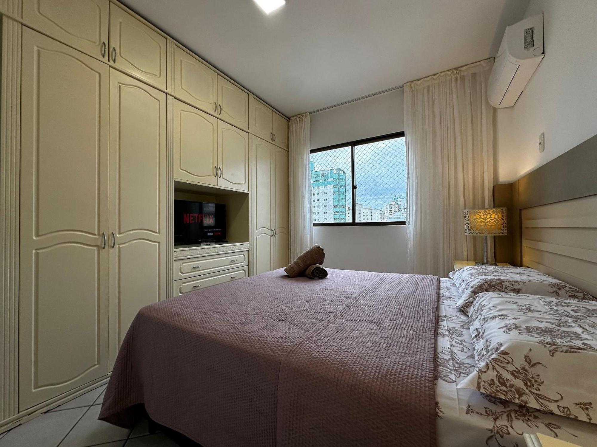 Apartamento Aa01- Quadra Mar| 3 Quartos| 3 Banheiros| Churrasq Balneario Camboriu